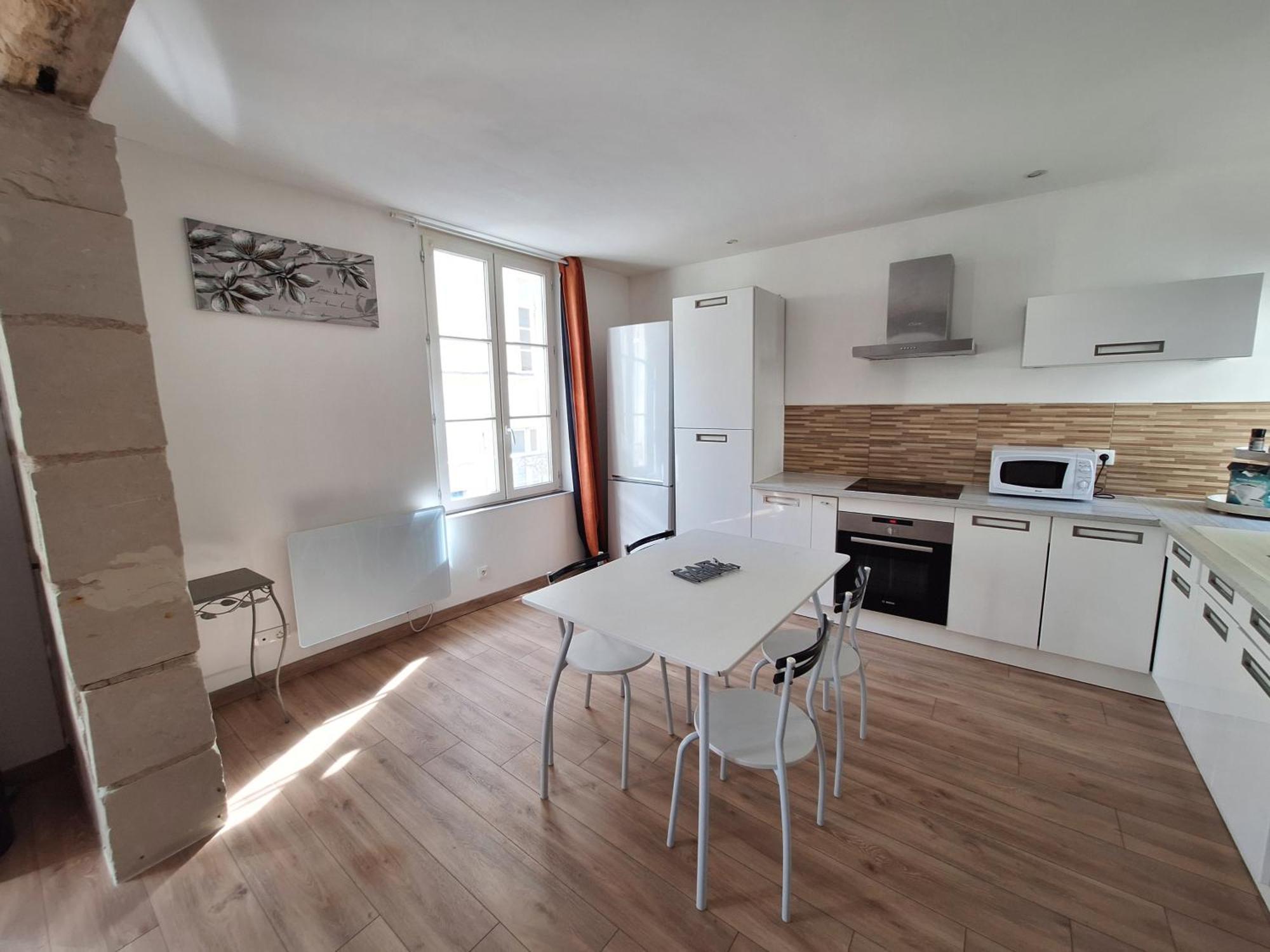 Bel Appartement 50M2 En Plein Centre De Saumur Exterior foto